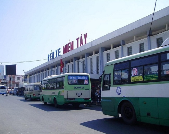 ben-xe-mien-tay-3