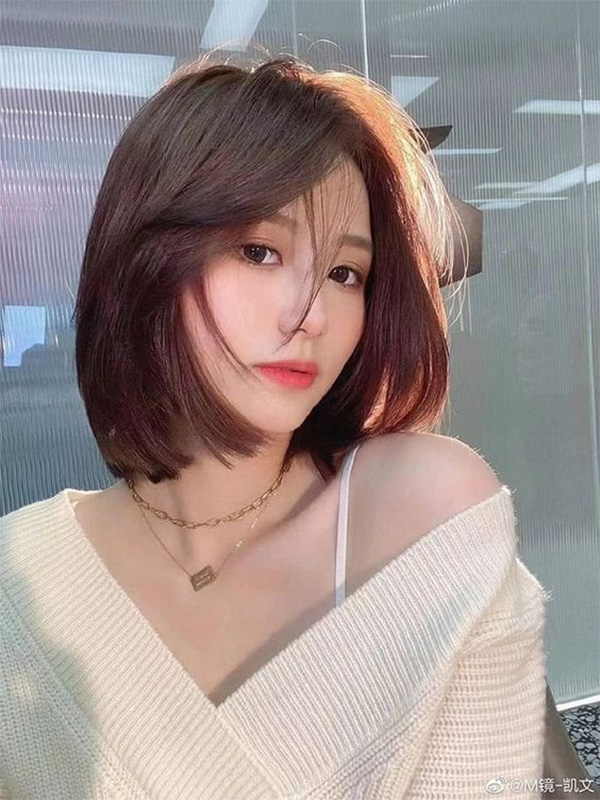 Tóc tỉa layer ngang vai thẳng