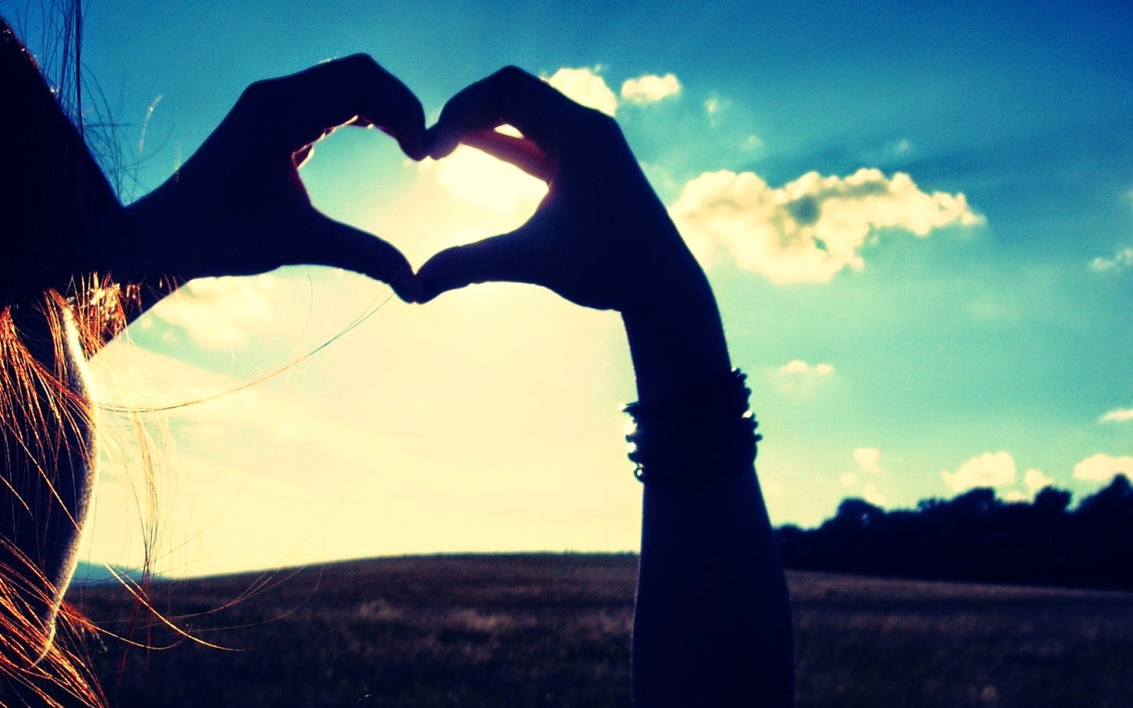 tong-hop-25-hinh-nen-tinh-yeu-dep-nhat-cho-dien-thoai-cua-ban_4 Ảnh nền tình yêu cute