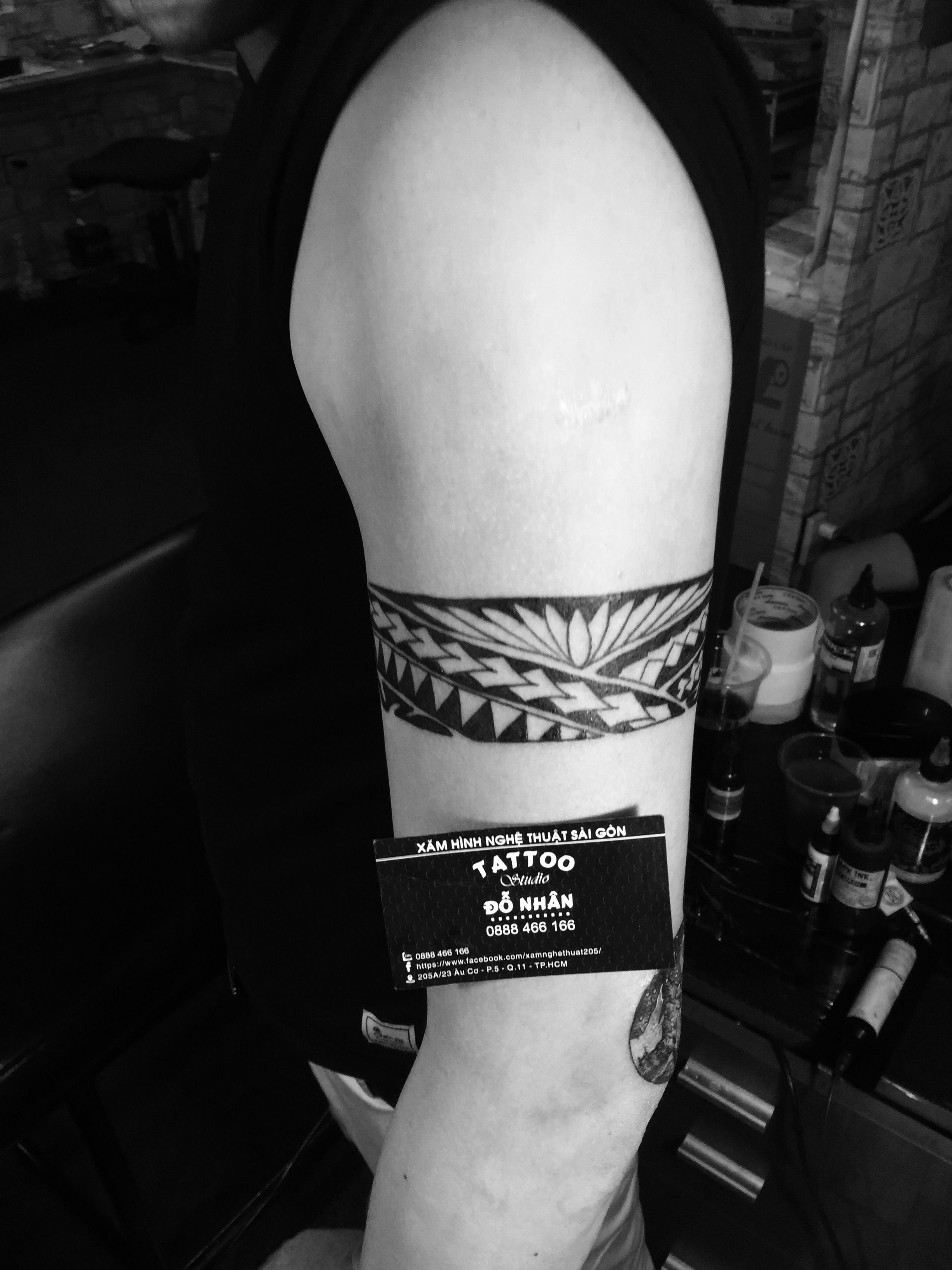 Hình xăm hoa văn đơn giản
