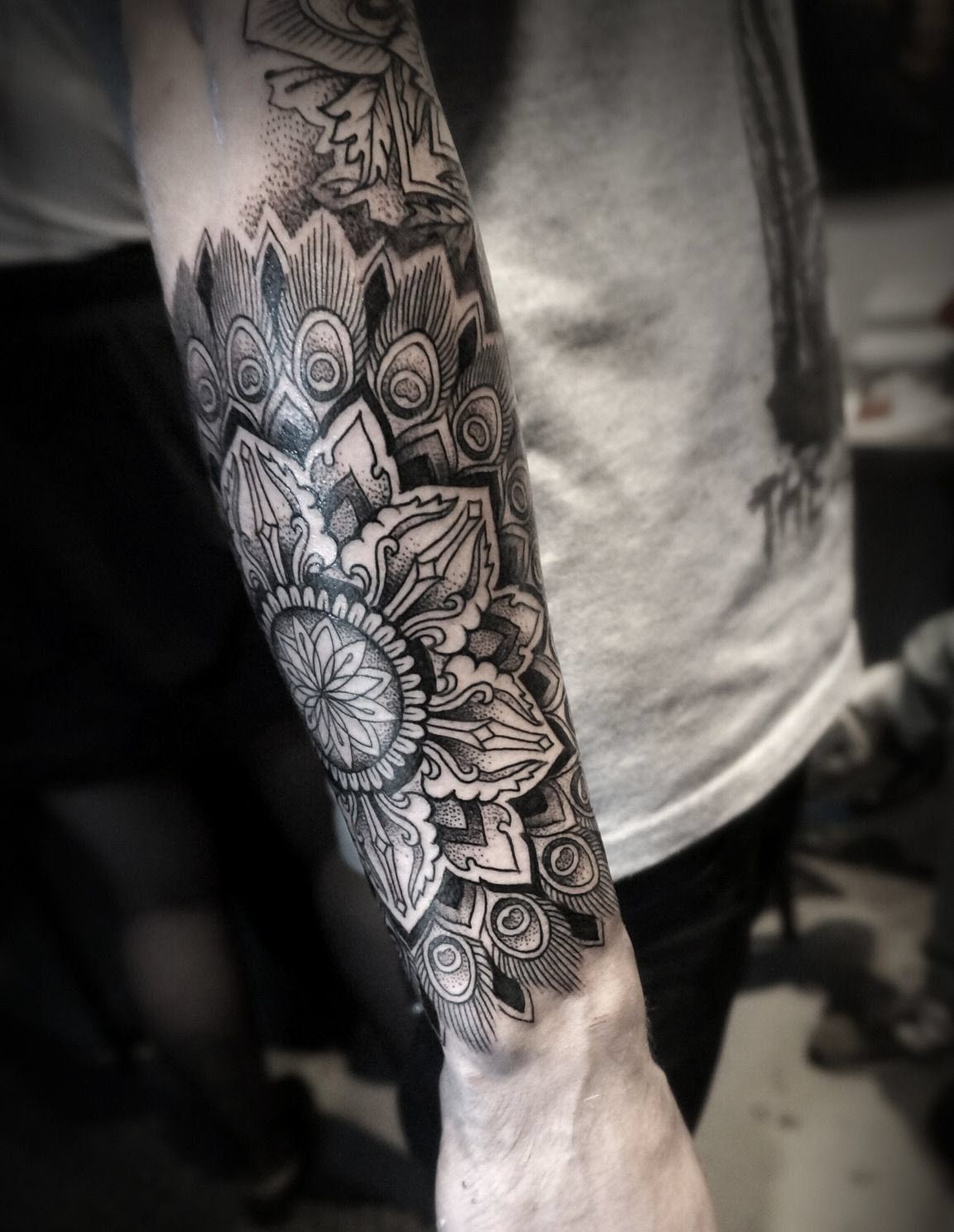 Hình xăm hoa văn đẹp cho nam