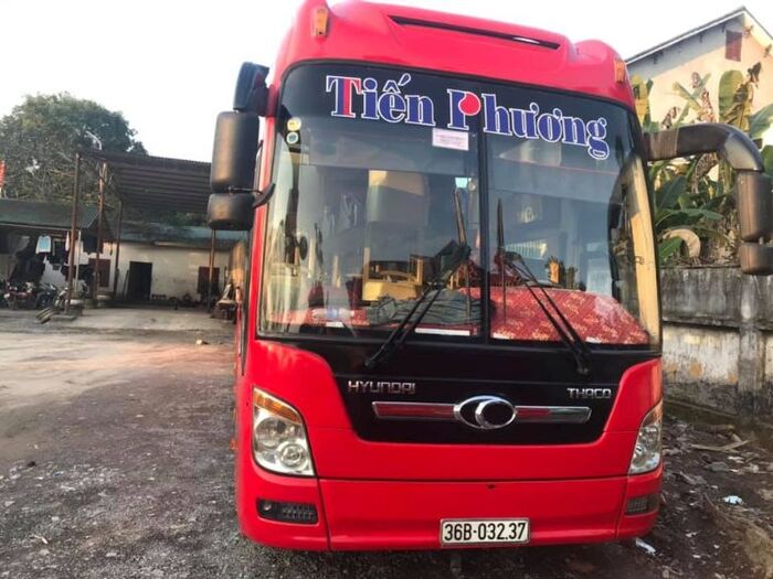 Xe-khach-tien-phuong-6