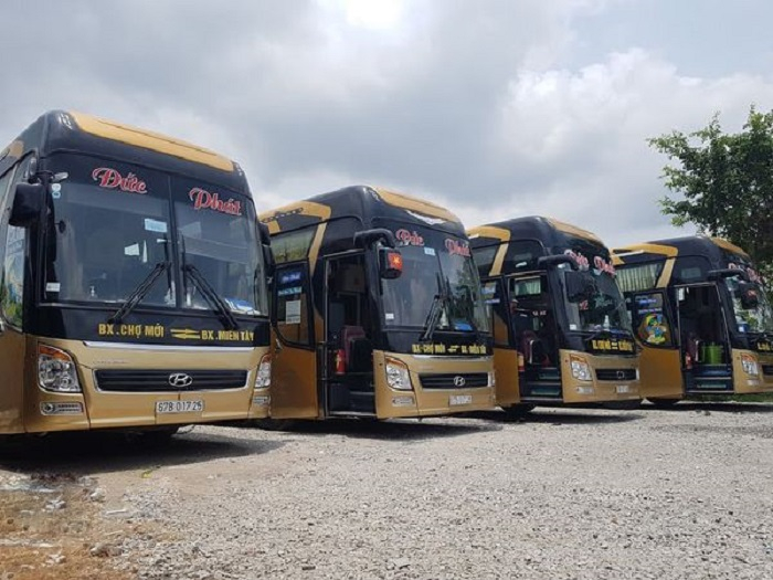 xe-limousine-da-nang-thanh-hoa-8